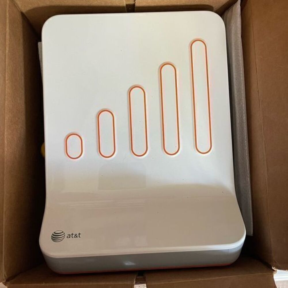 AT&T Cisco 3G 4G MicroCell Wireless Signal‎ Booster Tower